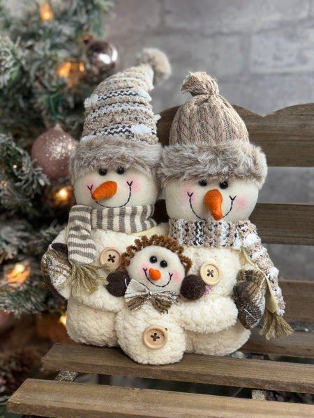 Cream Snowman Family