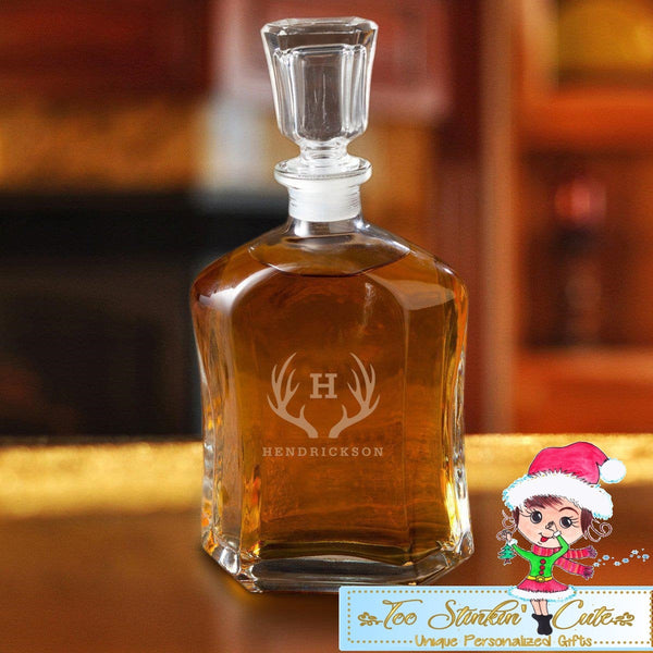 Personalized Decanter - Glass Whiskey Decanter - 8 Monogram Designs (Housewarming, Father's Day, Bar, Man Cave, Men)